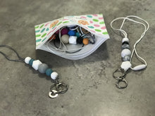 Load image into Gallery viewer, SLB'S Flower Lanyard