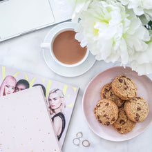 Load image into Gallery viewer, Made To Milk- Milk Choc Chip Lactation Cookies (12)