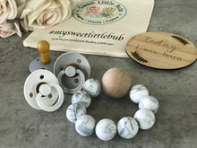 Load image into Gallery viewer, SLB Round Beech Wood Teether